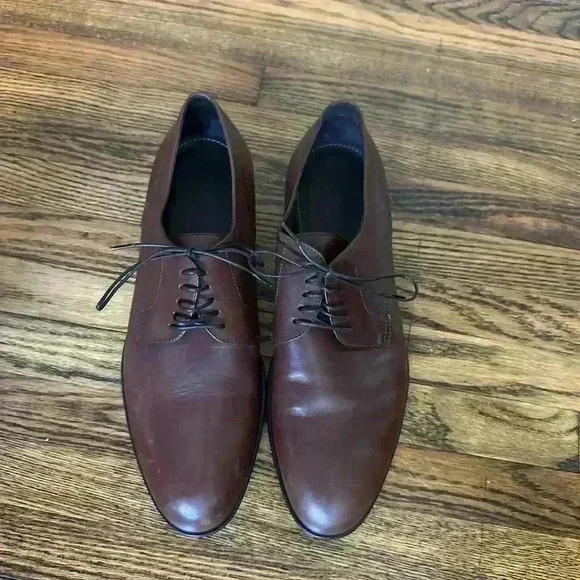 Hugo Boss Italian leather Derbys - Picture 2 of 4